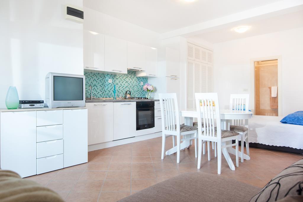 Villa Helena Подгора Номер фото